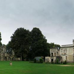 Septmonts aisne picardie france donjon palais des eveques et parc